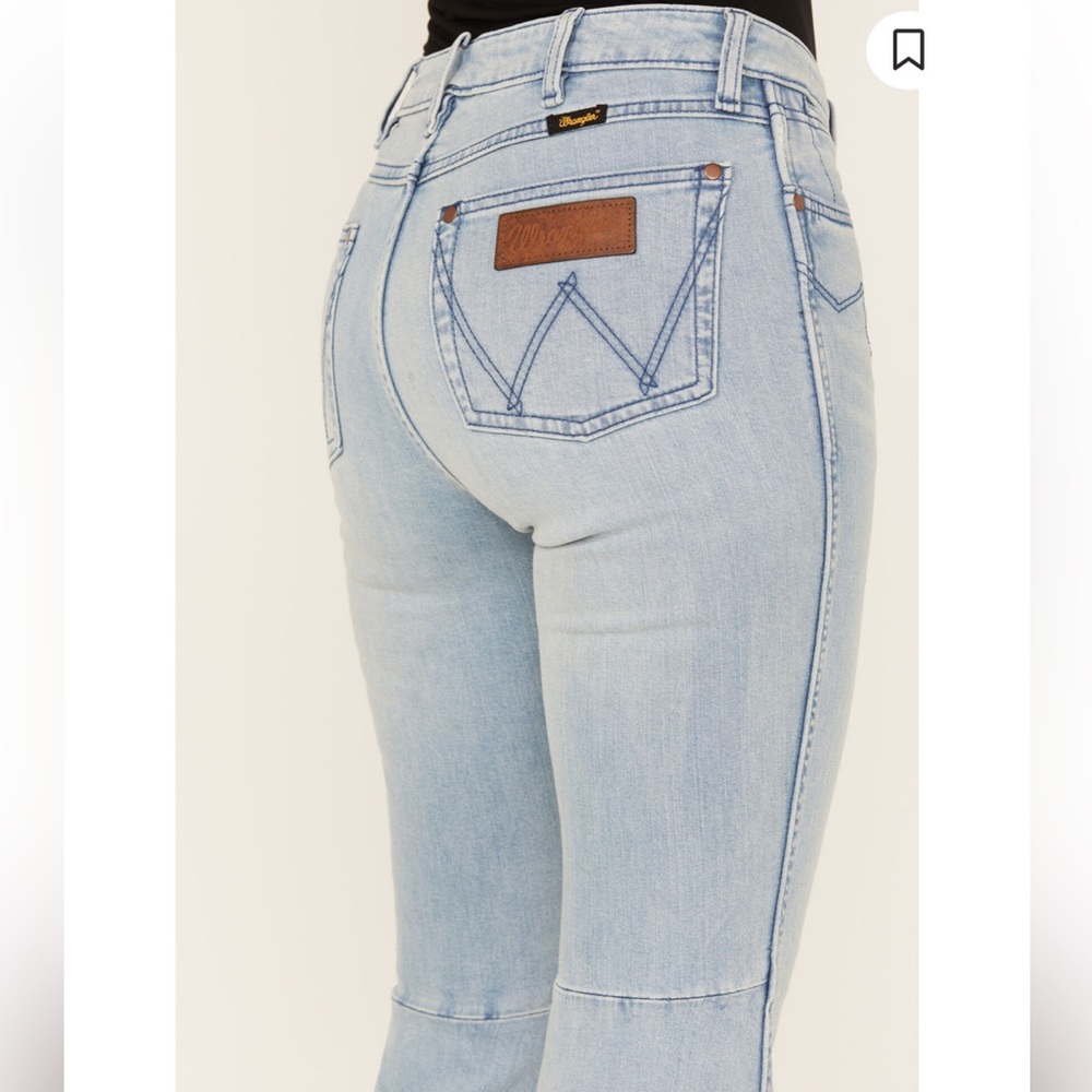 Wrangler Retro High Rise Flare Jeans with Aztec Embroidery - Picture 4 of 9